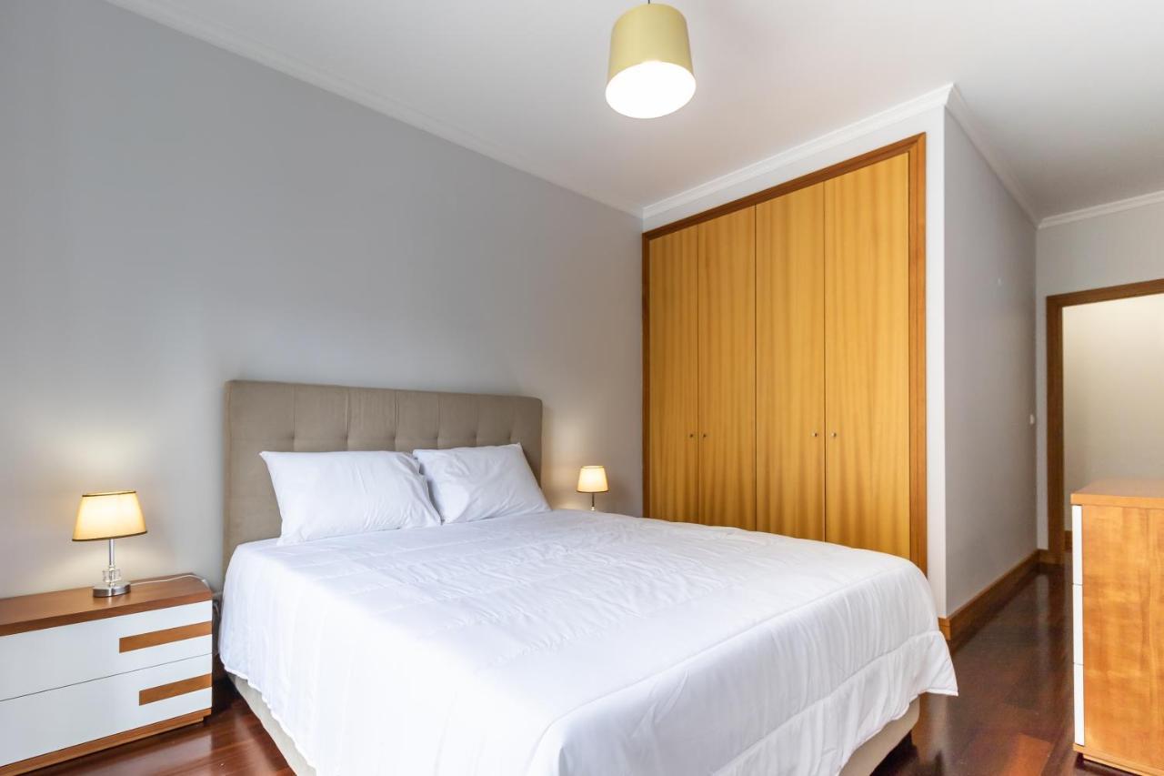 Апартаменти Ocean View Flat Камара-де-Лобуш Екстер'єр фото
