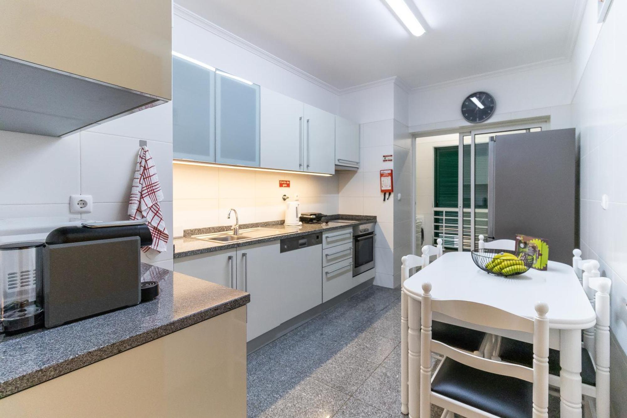 Апартаменти Ocean View Flat Камара-де-Лобуш Екстер'єр фото